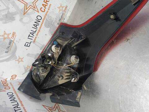 Foto 2ª: Piloto Trasero Derecho Ford Focus TREND 95CV 70KW [XXDA] (2015)