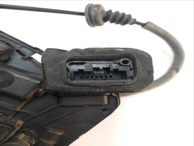 Foto 3ª: Cerradura Puerta Trasera Derecha Volkswagen Golf 1.6 TDI (2012)