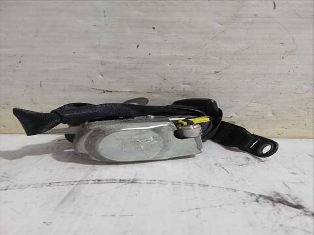 Cinturón Delantero Derecho Toyota Corolla 2.2 D-4D AUR10_) 177CV