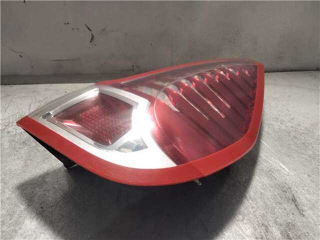 Foto 3ª: Piloto Trasero Derecho Renault Scenic 1.5 DYNAMIQUE [1.5 LTR. - 78 KW DCI DIESEL FAP] [K9KG8]