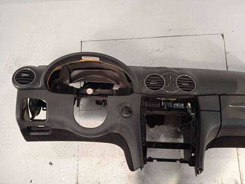 Foto 2ª: Salpicadero Mercedes Clase C 160 3.0 CDI CAT COUPE 224CV 165KW (2006)