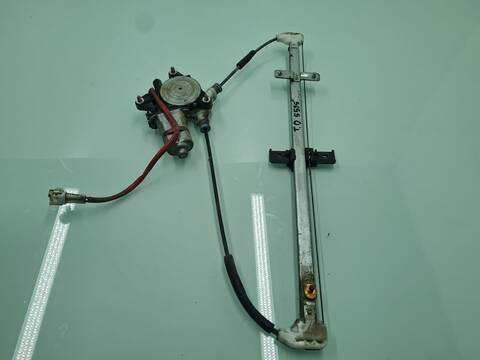 Elevalunas Manual Trasero Derecho Suzuki Grand Vitara 2.0 TD 109CV 80KW