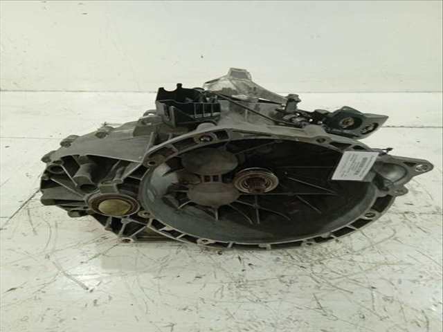 Foto 1ª: Caja Cambios Volvo S40 2.0 DIESEL CAT BERLINA 136CV 100KW [D4204T] (2004)