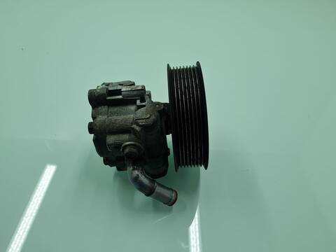 Bomba de Direccion Land Rover Range V6 TD HSE 190CV 140KW