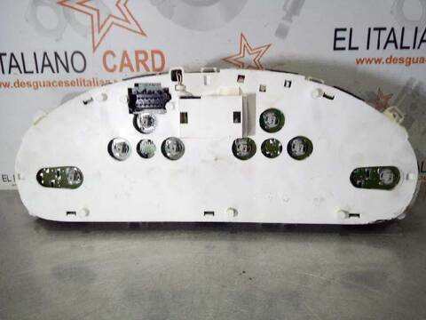 Foto 4ª: Cuadro de Instrumentos Chrysler Voyager 151CV 111KW