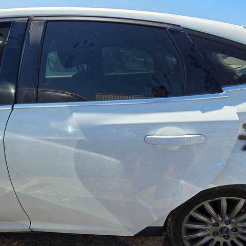 Puerta Trasera Izquierda Ford Focus T1DA BERLINA
