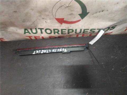 Luz Central de Freno Toyota Starlet 1.0