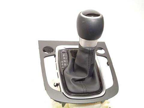 Foto 3ª: Palanca de Cambio Hyundai Kona 1.0 TGDI CAT 120CV 88KW [G3LE] (2023)