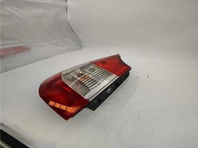 Foto 3ª: Piloto Trasero Izquierdo Renault Scenic 1.5 GRAND CONFORT DYNAMIQUE [1.5 LTR. - 74 KW DCI DIESEL] (JM)(2003-_) [K9KF7]