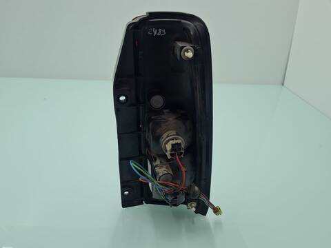Foto 3ª: Piloto Trasero Izquierdo Suzuki Jimny 1.5 DDIS TD CAT 65CV 48KW [K9K 700] (2005)