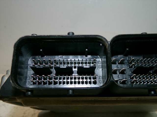 Foto 3ª: Centralita Motor ECU Seat Exeo 2.0 TDI RANCHERA 2009-2013 [CAG] (2010)