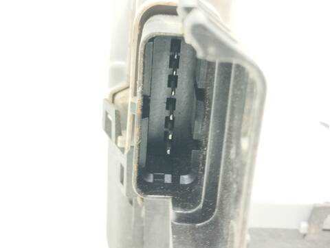 Foto 4ª: Cerradura Puerta Trasera Izquierda Peugeot 3008 1.6 HDI FAP 114CV 84KW [9H05] (2013)
