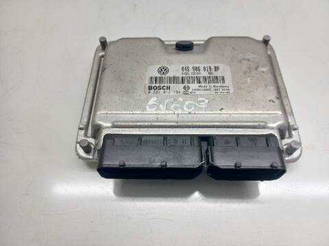 Foto 2ª: Centralita Motor ECU Volkswagen Polo MATCH 70CV 51KW [BNM] (2006)