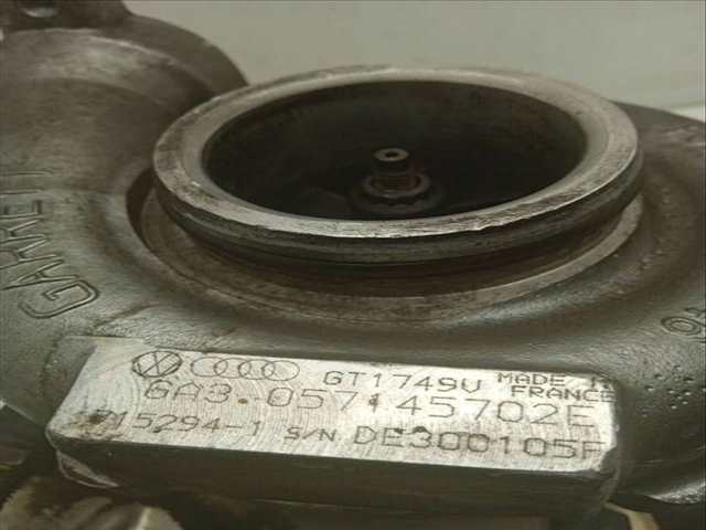 Foto 2ª: Turbocompresor Audi A8 3.3 V8 32V TDI BITURBO CAT AKF) 224CV 165KW (2001)