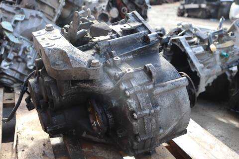 Foto 3ª: Caja Cambios Audi A3 BMM (2006)