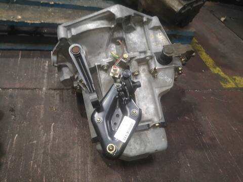 Foto 2ª: Caja Cambios Citroen Saxo HDZ (1999)