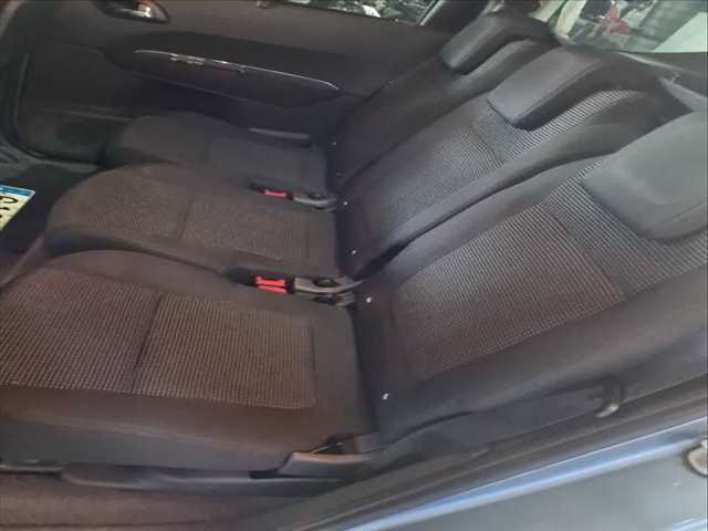 Asientos Traseros Peugeot 5008 PREMIUM 150CV 110KW