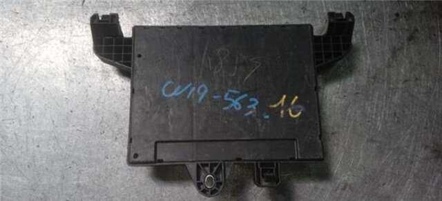 Foto 3ª: Caja Reles Fusibles Opel Astra 2.0 COSMO [2.0 LTR. - 118 KW 16V CDTI] [A20DTH]