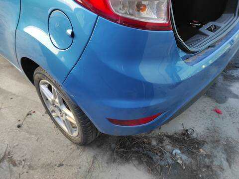 Foto 2ª: Paragolpes Trasero Ford Fiesta SFJA (2012)