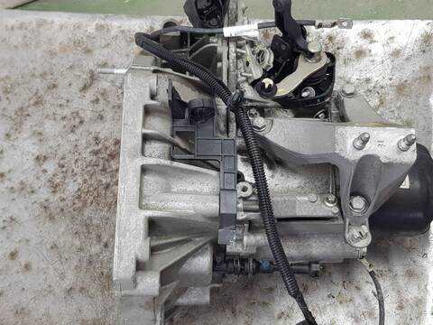 Foto 3ª: Caja Cambios Dacia Lodgy COMFORT (2013)