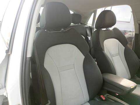 Foto 4ª: Asientos Traseros Audi A1 AMBITION 105CV 77KW [CAY] (2012)