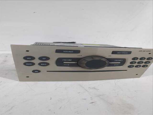 Foto 3ª: Sistema Audio Radio CD Opel Corsa 1.3 CDTI L08 L68) 75CV [A 13 DTC Z 13 DTJ] (2006)