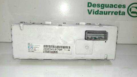 Foto 2ª: Pantalla Multifuncion Renault Trafic 2.0 DCI DIESEL CAT 114CV 84KW [M9R M7] (2010)