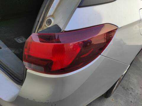 Piloto Trasero Derecho Opel Astra LE2