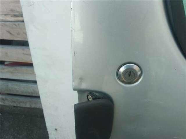 Foto 2ª: Puerta Delantera Derecha Peugeot Partner 1.9 D [WJY (DW8B)]