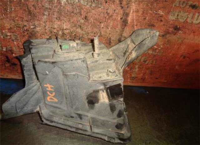 Foto 2ª: Faro Antiniebla Delantero Derecho Peugeot 407 2.0 HDI 135 [RHR (DW10BTED4)]