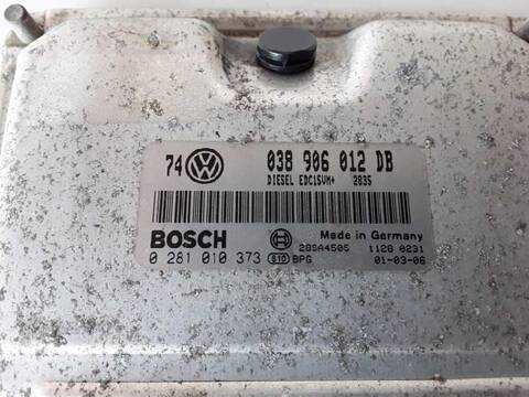 Foto 2ª: Centralita Motor ECU Volkswagen Golf CONCEPTLINE 1.9 SDI 68CV (2000)