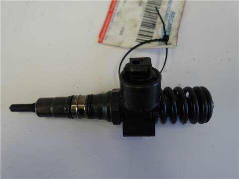 Foto 2ª: Inyectores Seat Altea 2.0 TDI 16V 140CV 103KW [BKD] (2005)