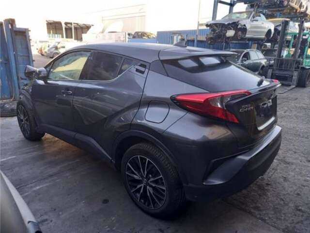 Foto 2ª: Mando Multifuncion Toyota CHR HÍBRIDO HYBRID ACTIVE [HÍBRIDO 90 KW ( 1.8 LTR. - 72 KW 16V)] [2ZR]