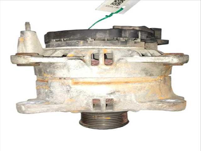 Foto 3ª: Alternador Volkswagen Transporter 1.9 TDI FURGONETA (2003)