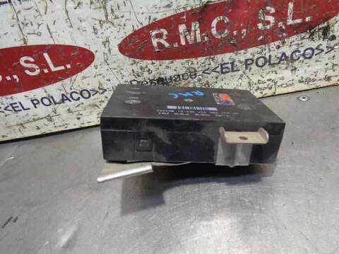 Foto 3ª: Modulo Confort BCM Volkswagen Golf 1.9 TDI BERLINA 110CV 81KW [AJM] (1999)