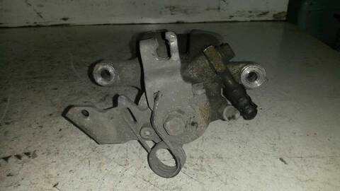 Foto 3ª: Pinza Freno Trasera Izquierdo Opel Combo 1.3 16V CDTI 75CV 55KW [Z13DTJ] (2011)