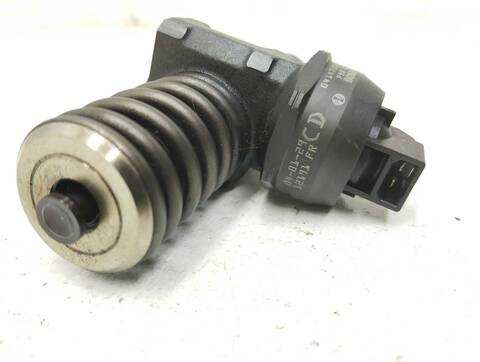 Foto 4ª: Inyectores Volkswagen Passat ADVANCE BERLINA 130CV 96KW [AVF] (2003)