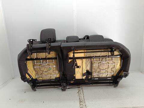 Foto 4ª: Asientos Traseros Peugeot 3008 ACTIVE 120CV 88KW [BH01] (2017)