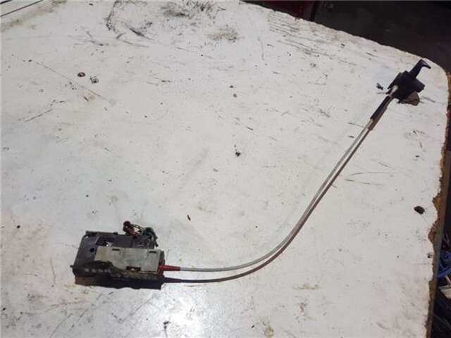 Cerradura Puerta Delantera Derecha Ford Fiesta 1.1