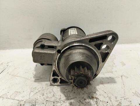 Foto 2ª: Motor de Arranque Volkswagen Golf 1.6 TDI DPF 105CV (2013)