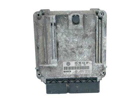 Centralita Motor ECU Volkswagen Golf 2.0 TDI 140CV