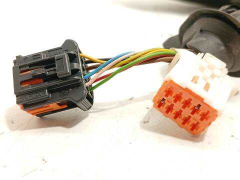 Foto 4ª: Retrovisor Izquierdo Citroen C4 1.6 HDI - BLUEHDI 115 PICASSO 115CV 85KW [9HC] (2015)