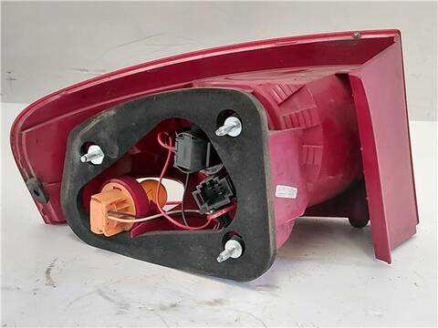 Foto 2ª: Piloto Trasero Derecho Seat Altea 1.4 FAMILY 125CV 92KW [CAXC] (2011)