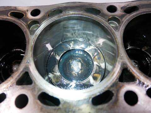 Foto 2ª: Bloque Motor Land Rover Freelander 150 - 160 CV [224DT DW12BTED4] (2008)