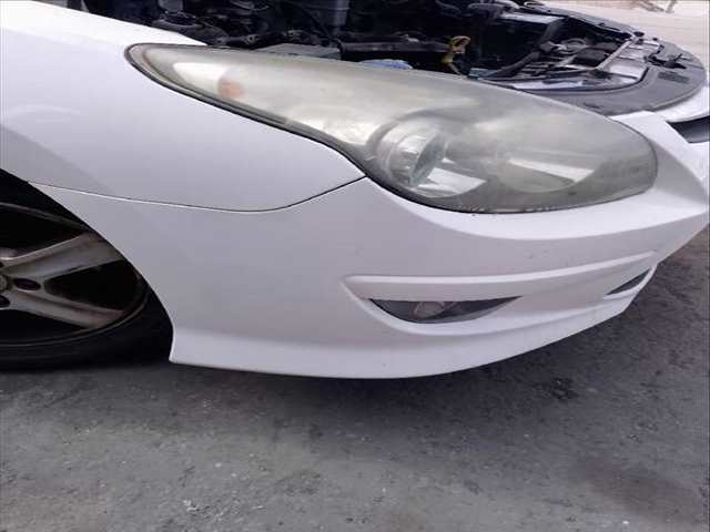 Foto 2ª: Paragolpes Delantero Hyundai i30 1.6 CRDI (2007)