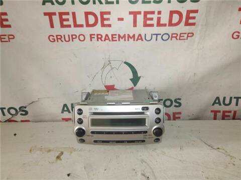 Sistema Audio Radio CD Toyota Urban 1.3 ACTIVE [1.3 LTR. 74KW 16V CAT]