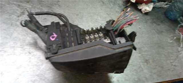 Foto 2ª: Caja Reles Fusibles Ford Mondeo 2.0 TDCI [QXBB]