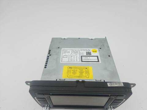 Foto 2ª: Pantalla Multifuncion Volkswagen Passat HIGHLINE BLUEMOTION 140CV 103KW [CFFB] (2012)