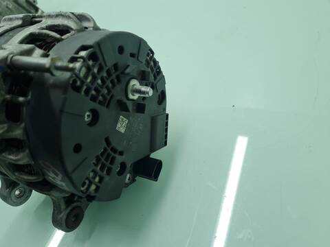 Foto 2ª: Alternador Volkswagen Passat ADVANCE BLUEMOTION 140CV 103KW [CFFB] (2012)