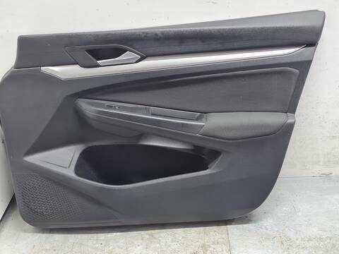 Foto 3ª: Tapizados Cartoneras Volkswagen Golf LIFE 115CV 85KW [DTR] (2022)